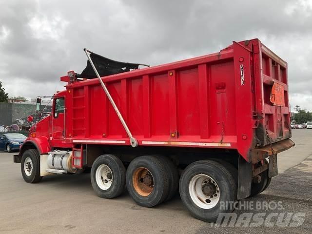 Kenworth T800 شاحنات قلابة