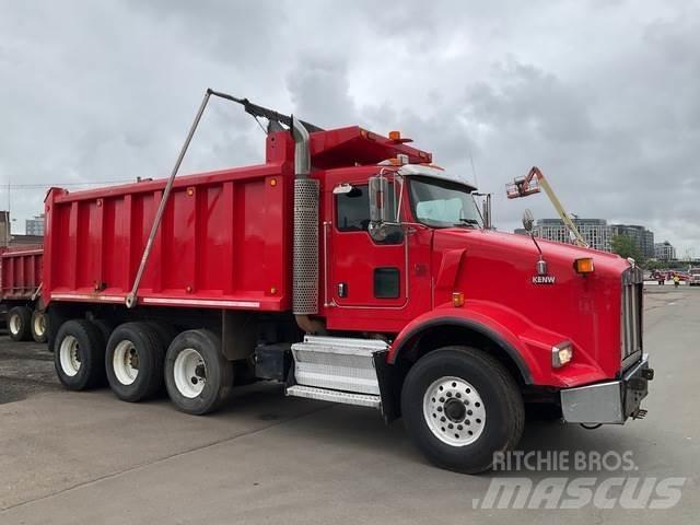 Kenworth T800 شاحنات قلابة
