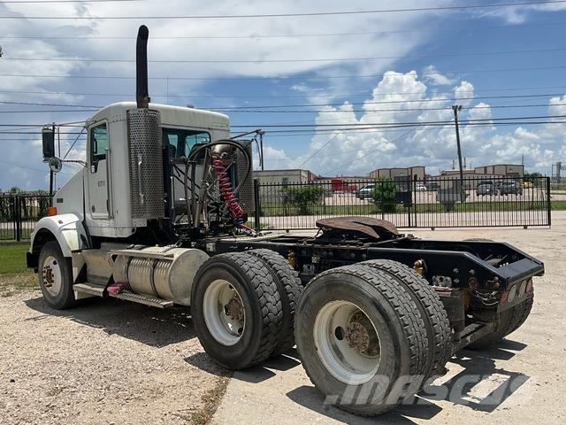 Kenworth T800 وحدات الجر
