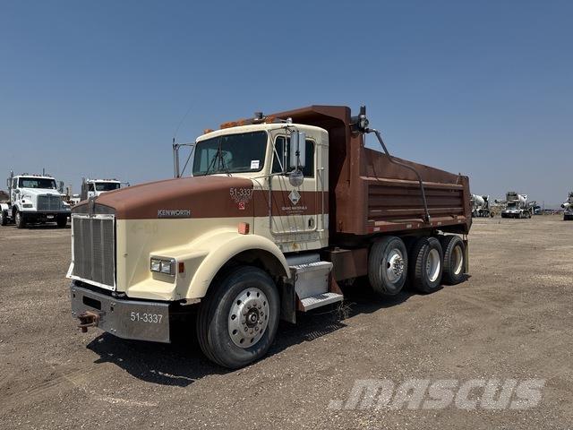 Kenworth T800 شاحنات قلابة