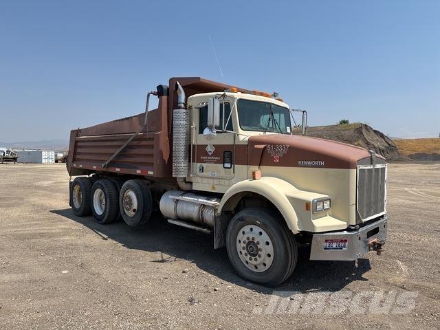 Kenworth T800 شاحنات قلابة