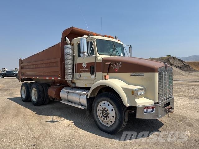 Kenworth T800 شاحنات قلابة