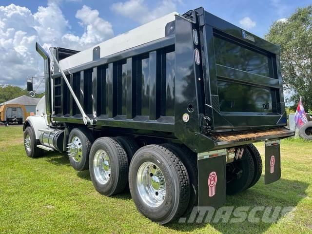 Kenworth T800 شاحنات قلابة