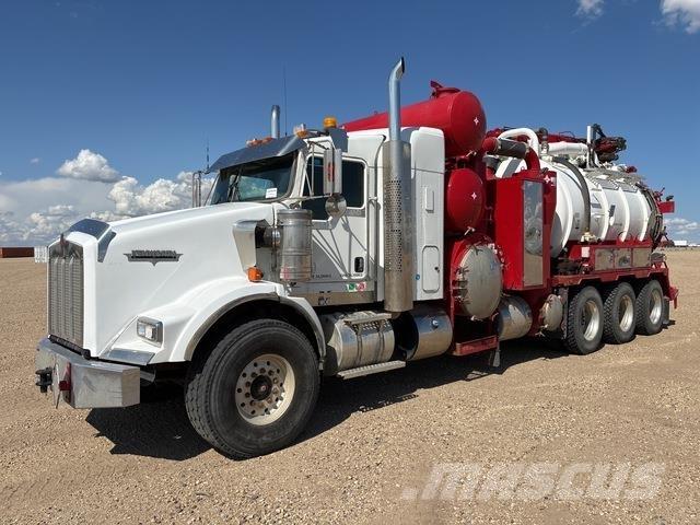 Kenworth T800 حفارات زحافة