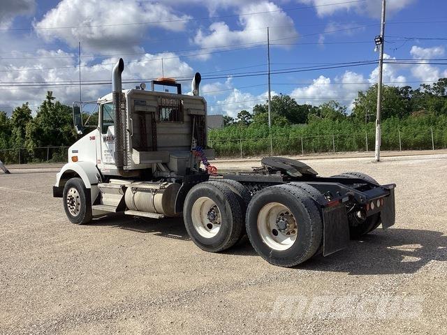 Kenworth T800 وحدات الجر