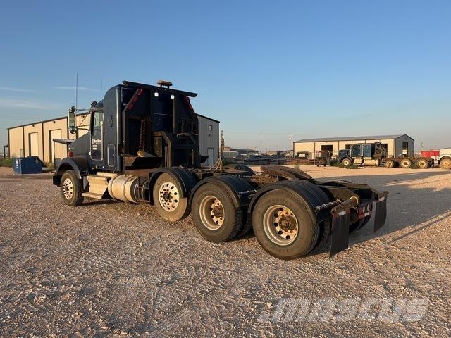 Kenworth T800 وحدات الجر