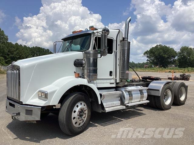 Kenworth T800 وحدات الجر