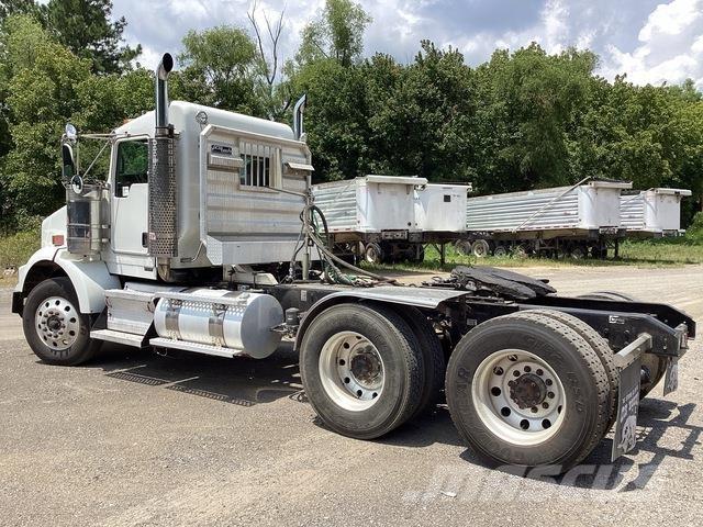 Kenworth T800 وحدات الجر