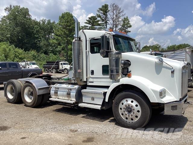 Kenworth T800 وحدات الجر