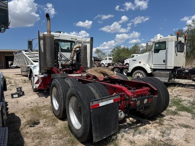 Kenworth T800 وحدات الجر