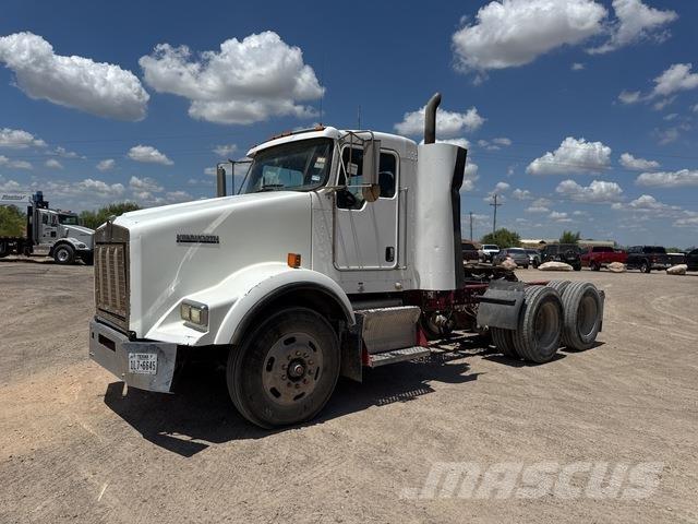 Kenworth T800 وحدات الجر
