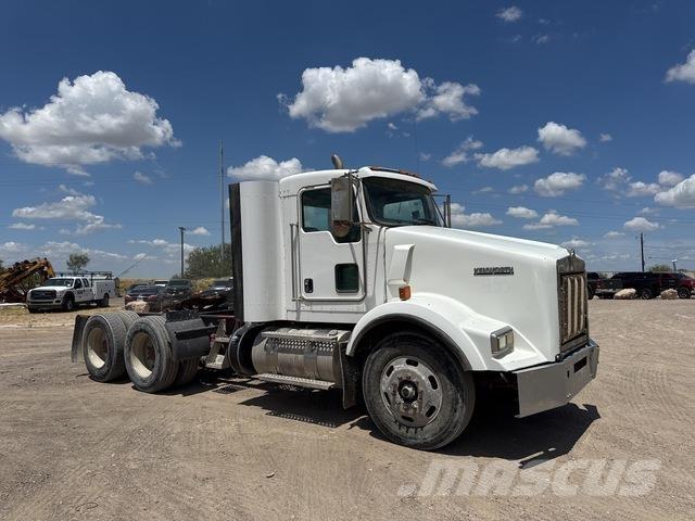 Kenworth T800 وحدات الجر