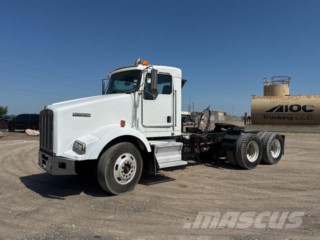 Kenworth T800 وحدات الجر