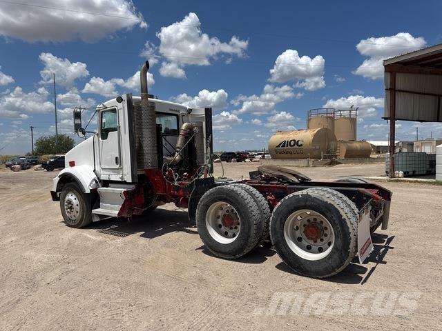 Kenworth T800 وحدات الجر