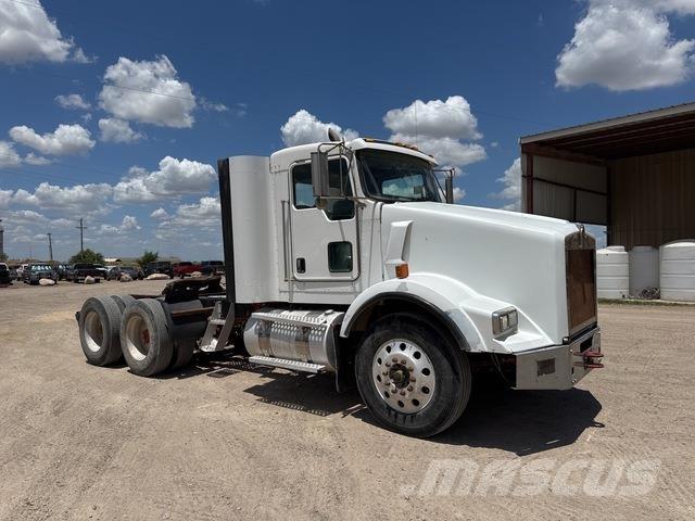 Kenworth T800 وحدات الجر