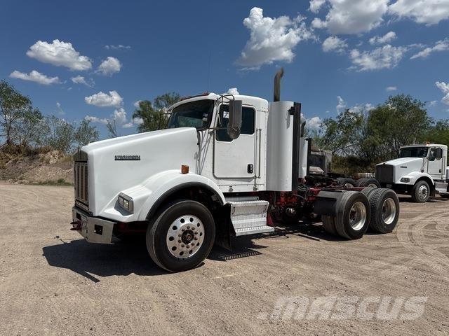 Kenworth T800 وحدات الجر
