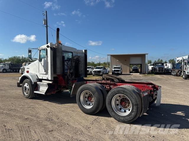 Kenworth T800 وحدات الجر