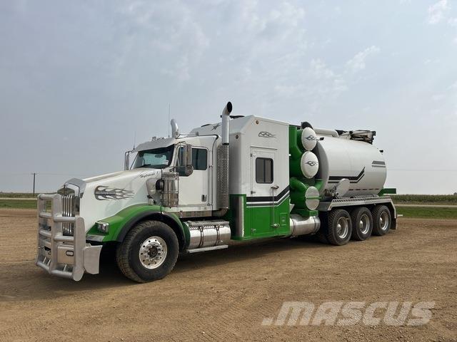 Kenworth T800 حفارات زحافة
