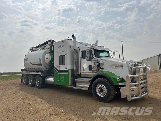 Kenworth T800 حفارات زحافة