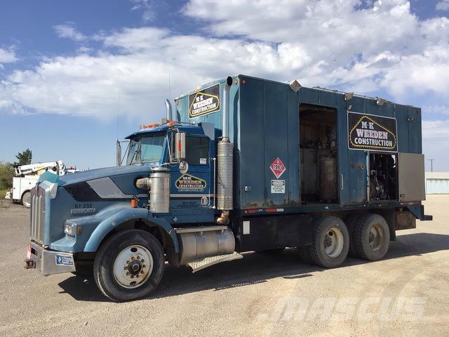 Kenworth T800 شاحنات ذات صهاريج
