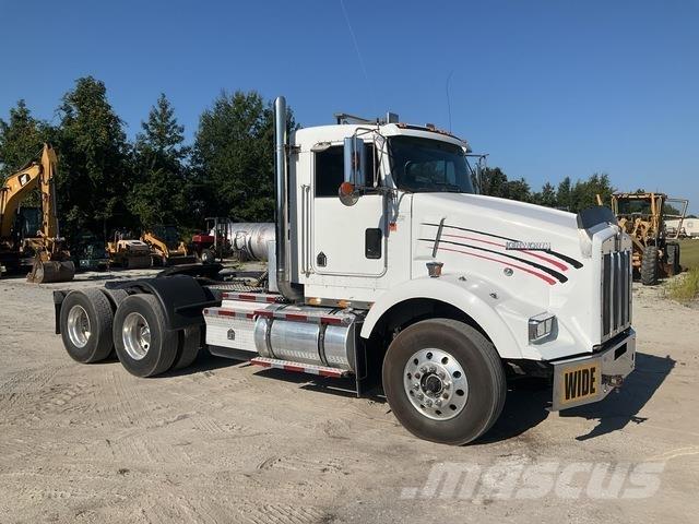 Kenworth T800 وحدات الجر