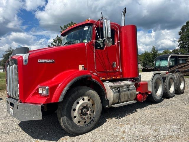 Kenworth T800 وحدات الجر
