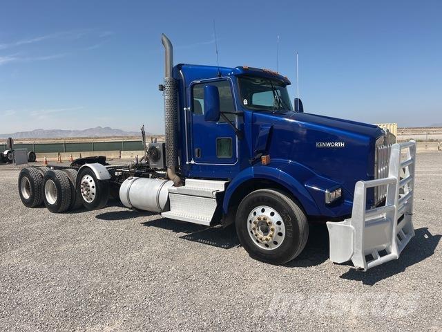 Kenworth T800 وحدات الجر