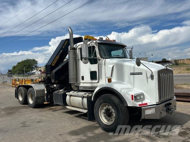 Kenworth T800 شاحنات الرافعات