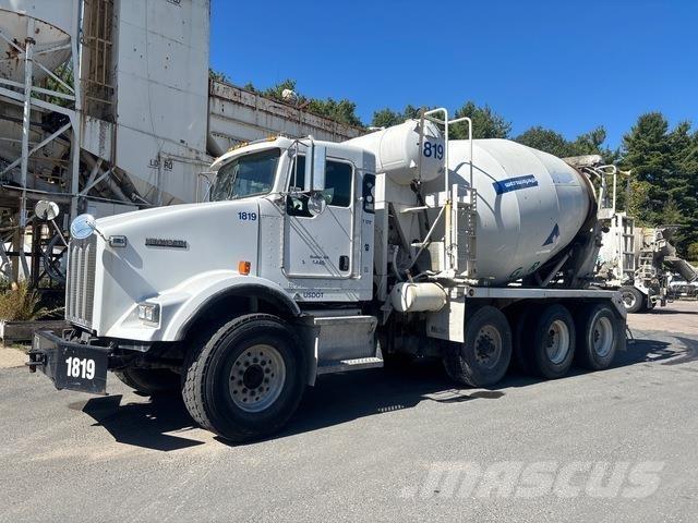Kenworth T800 شاحنات أخرى