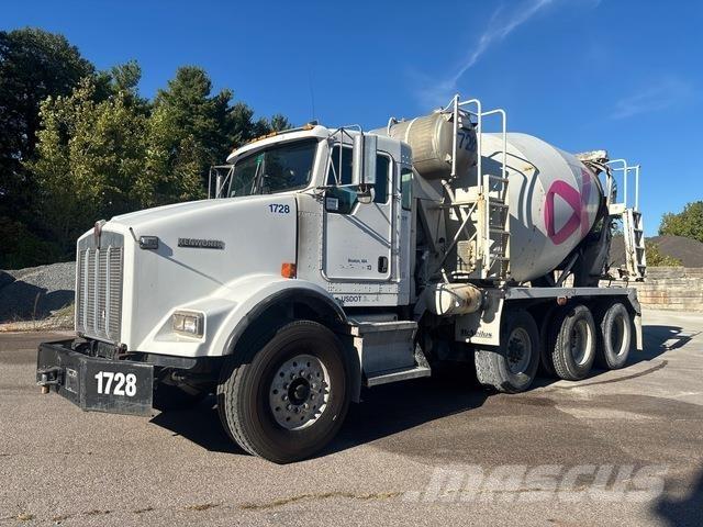 Kenworth T800 شاحنات أخرى