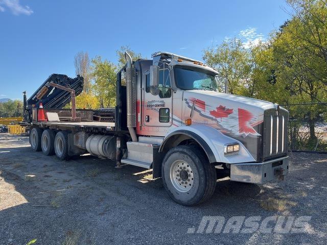 Kenworth T800 شاحنات الرافعات