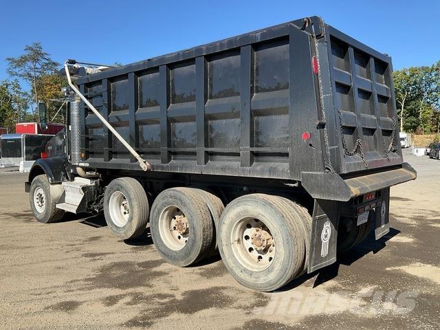 Kenworth T800 شاحنات قلابة