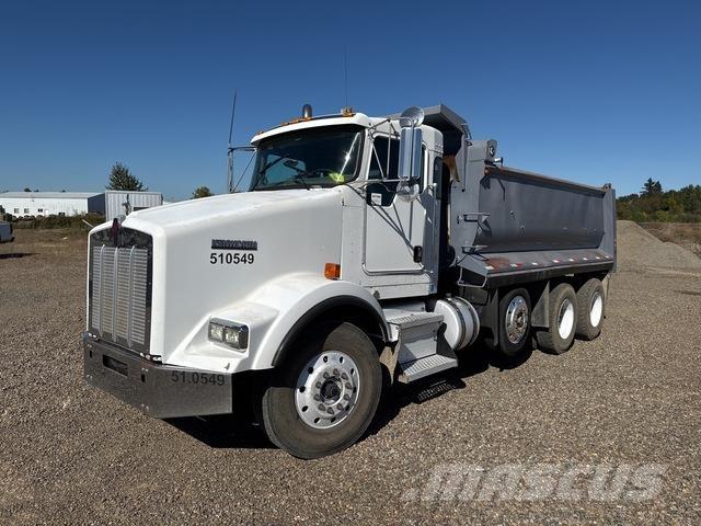 Kenworth T800 شاحنات قلابة