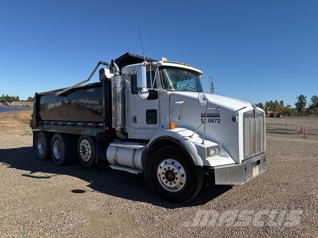 Kenworth T800 شاحنات قلابة