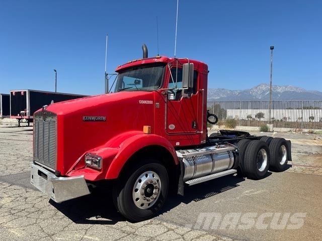 Kenworth T800 وحدات الجر