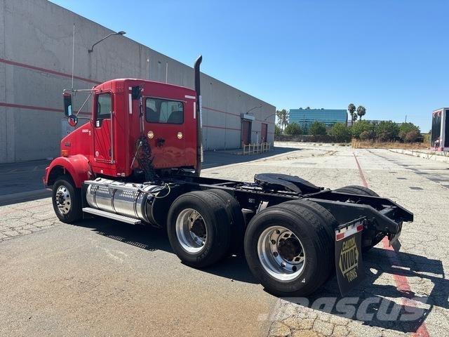 Kenworth T800 وحدات الجر