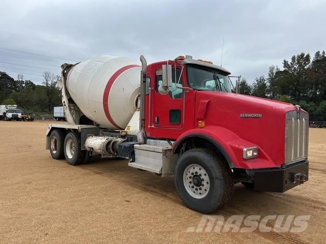 Kenworth T800 شاحنات أخرى