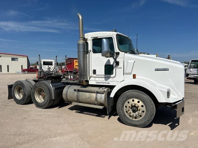Kenworth T800 وحدات الجر