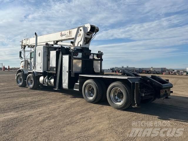 Kenworth T800B شاحنات أخرى
