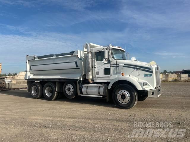 Kenworth T800B شاحنات أخرى