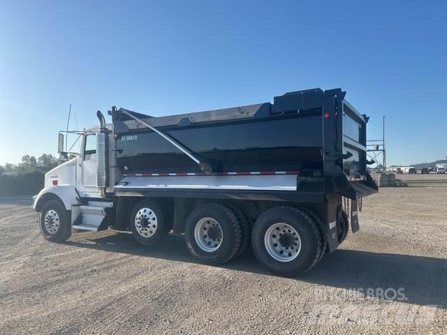 Kenworth T800B شاحنات قلابة