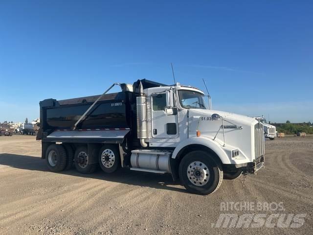 Kenworth T800B شاحنات قلابة