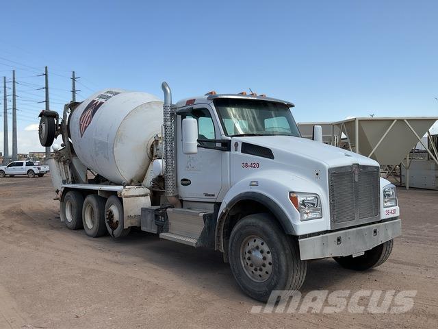 Kenworth T880 شاحنات أخرى