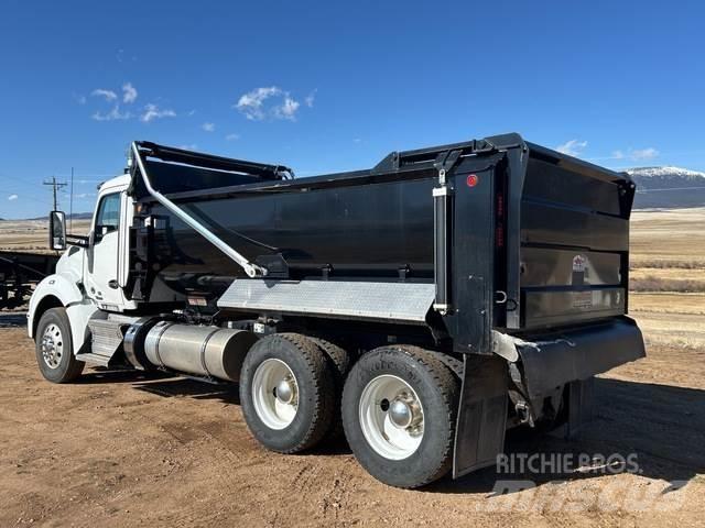 Kenworth T880 شاحنات قلابة