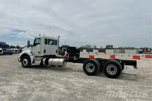 Kenworth T880 كابينة والداخلية