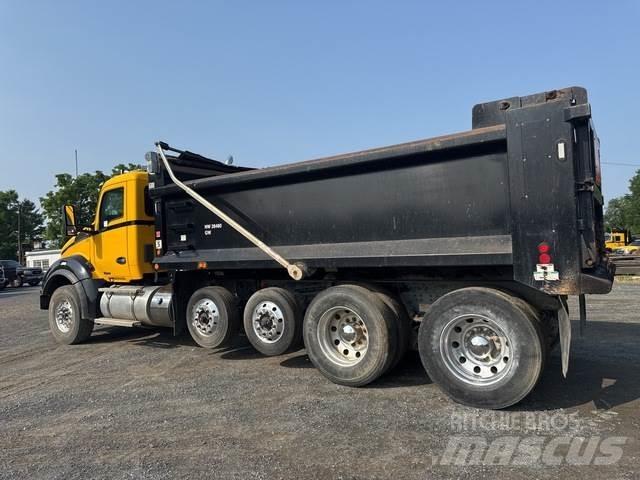 Kenworth T880 شاحنات قلابة