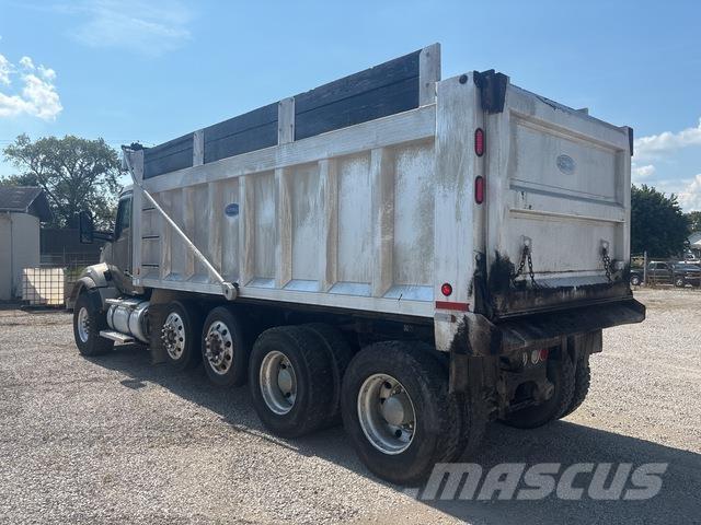 Kenworth T880 شاحنات قلابة
