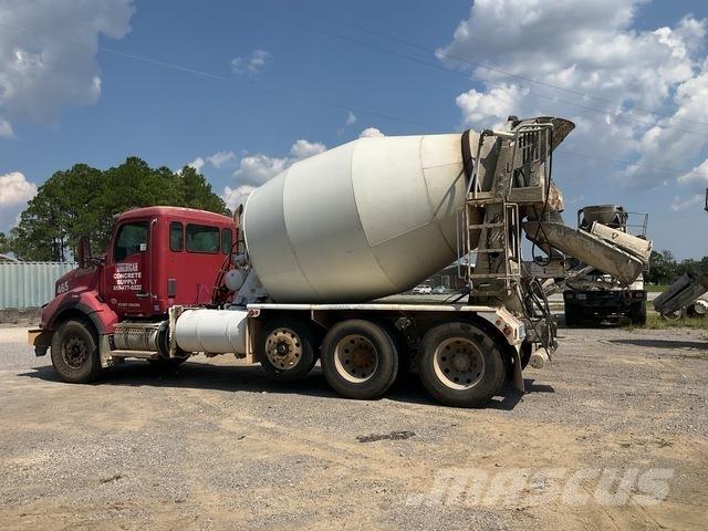 Kenworth T880 شاحنات أخرى