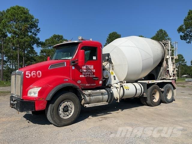 Kenworth T880 شاحنات أخرى