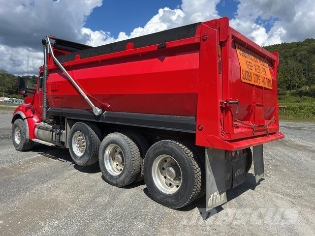 Kenworth T880 شاحنات قلابة